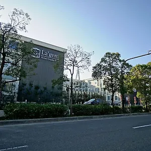 La'gent Bay 3*, Osaka Japón